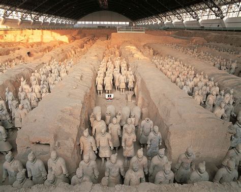 秦始皇帝陵！壮大な地下宮殿と謎に満ちた terracotta army の世界へ！